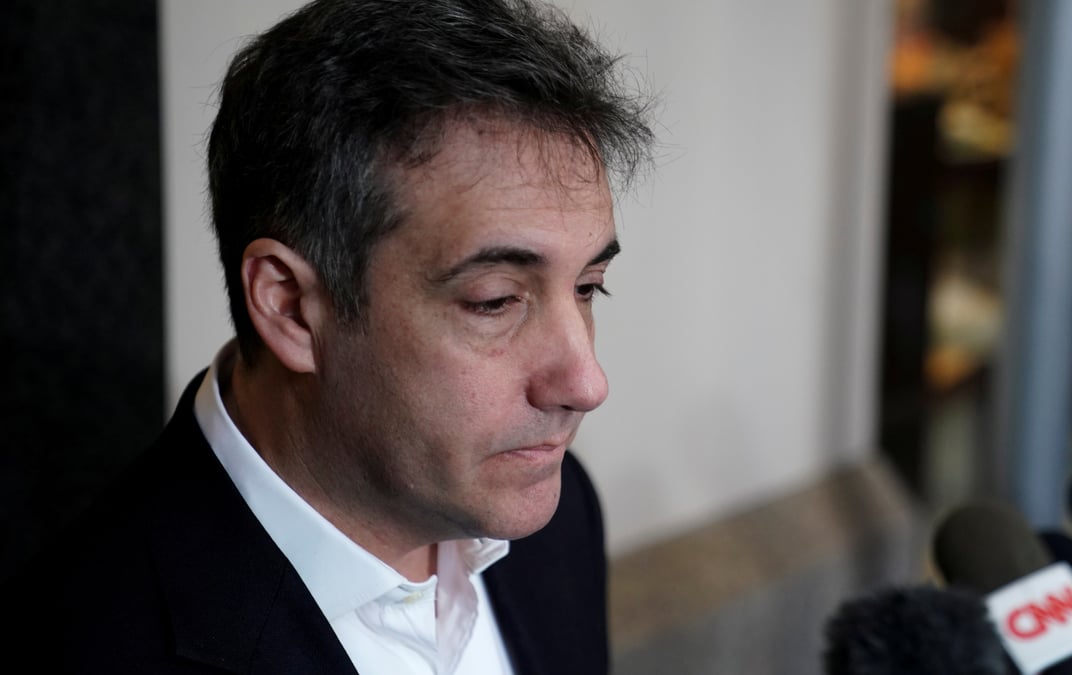 Sortie de prison anticipee de l'ex-avocat de trump a cause du coronavirus