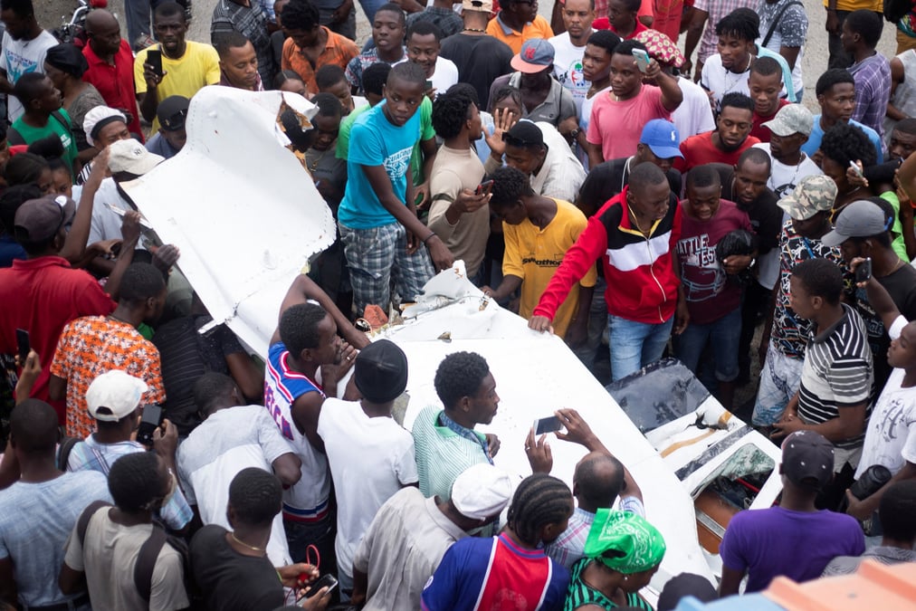 Haiti: un avion s'ecrase dans une rue, au moins six morts