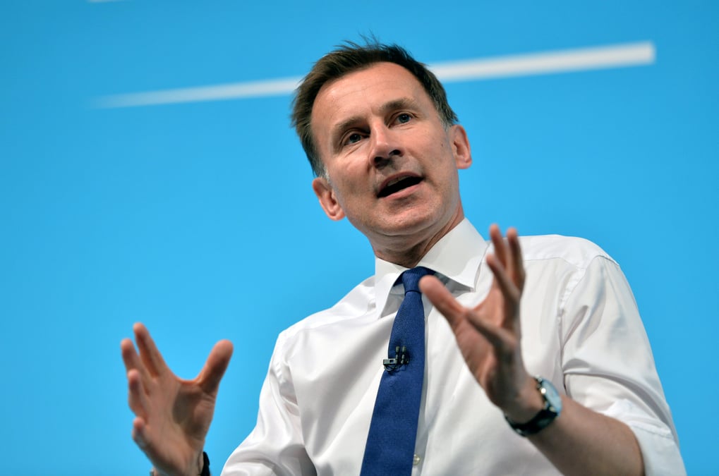 Pour hunt, l'iran s'oriente vers une voie dangereuse et illegale