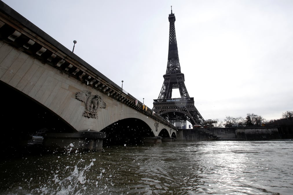 France: le deficit public pour 2021 pourrait etre moins degrade que prevu, selon le haut conseil