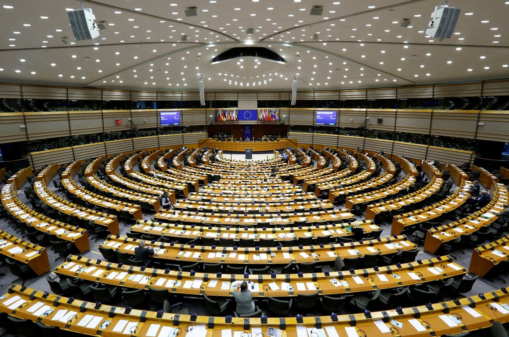 L'ue va se prononcer sur le classement du gaz et du nucleaire comme energies "vertes"