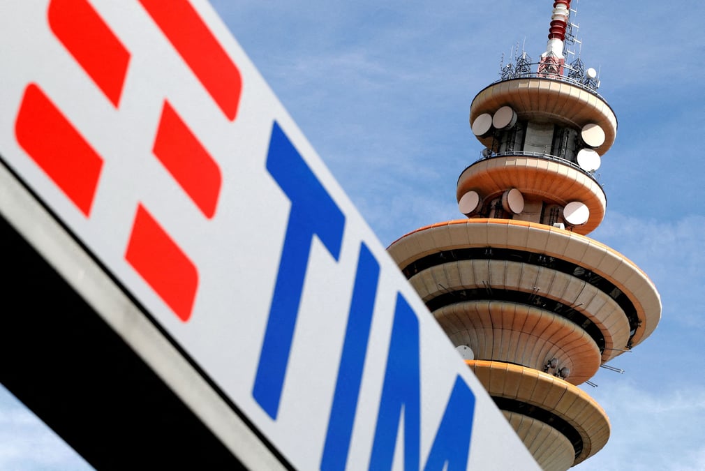 Telecom italia recule a milan apres un nouvel avertissement sur resultats