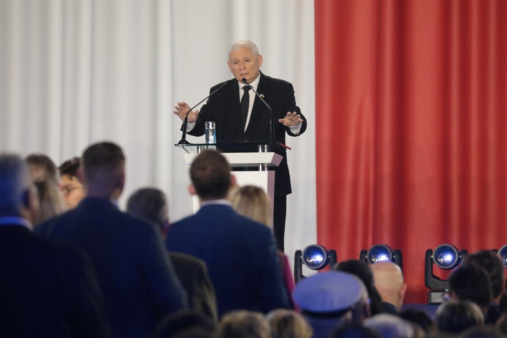 La pologne dit vouloir demander des reparations a l'allemagne pour la guerre 1939-45