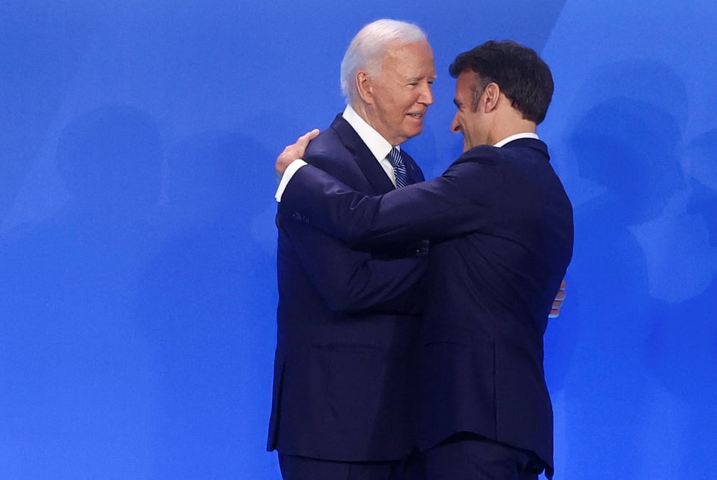 Joe biden et emmanuel macron