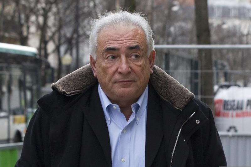 Dominique strauss-kahn devant la justice
