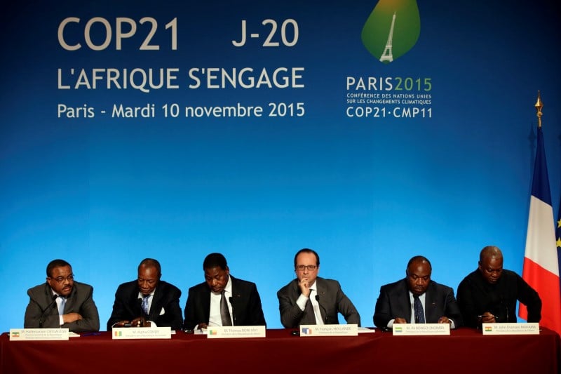 Francois hollande parle climat avec les dirigeants africains