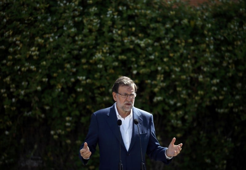 Le parti de mariano rajoy en tete des legislatives espagnoles