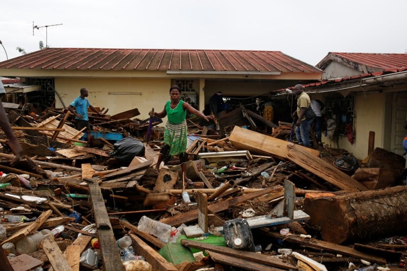 Des inondations a abidjan font 18 morts