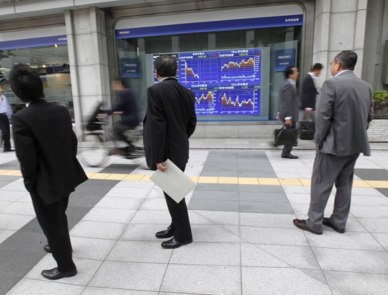 Tokyo finit en legere hausse