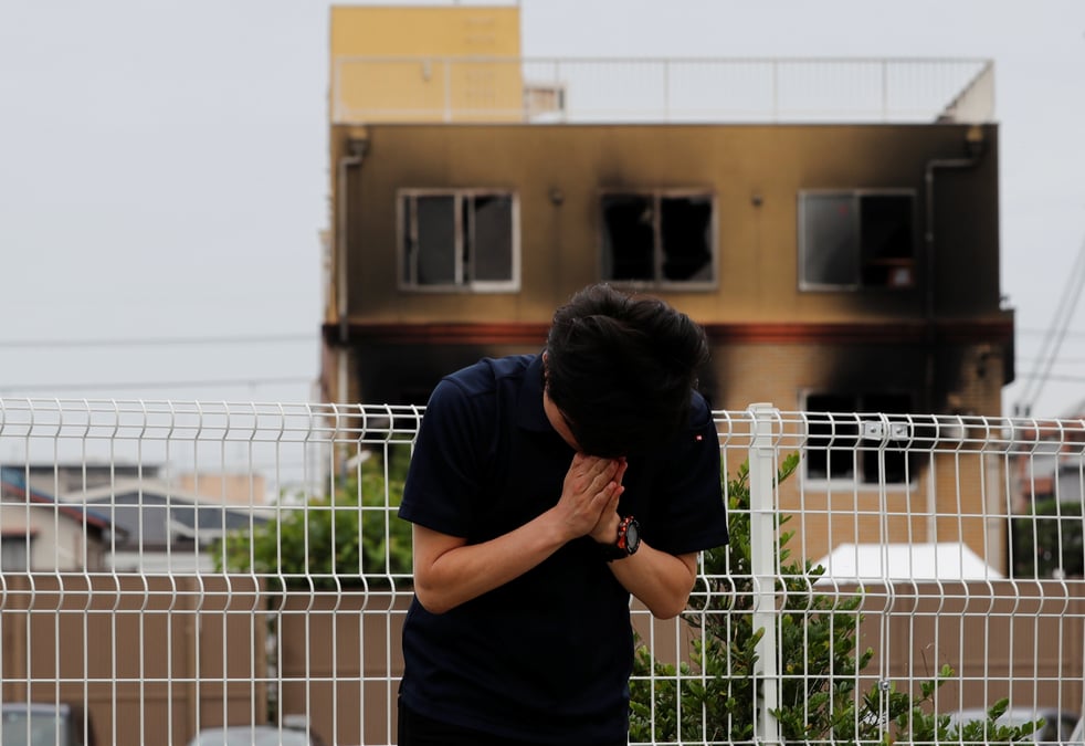 Le bilan de l'incendie criminel de kyoto passe a 34 morts