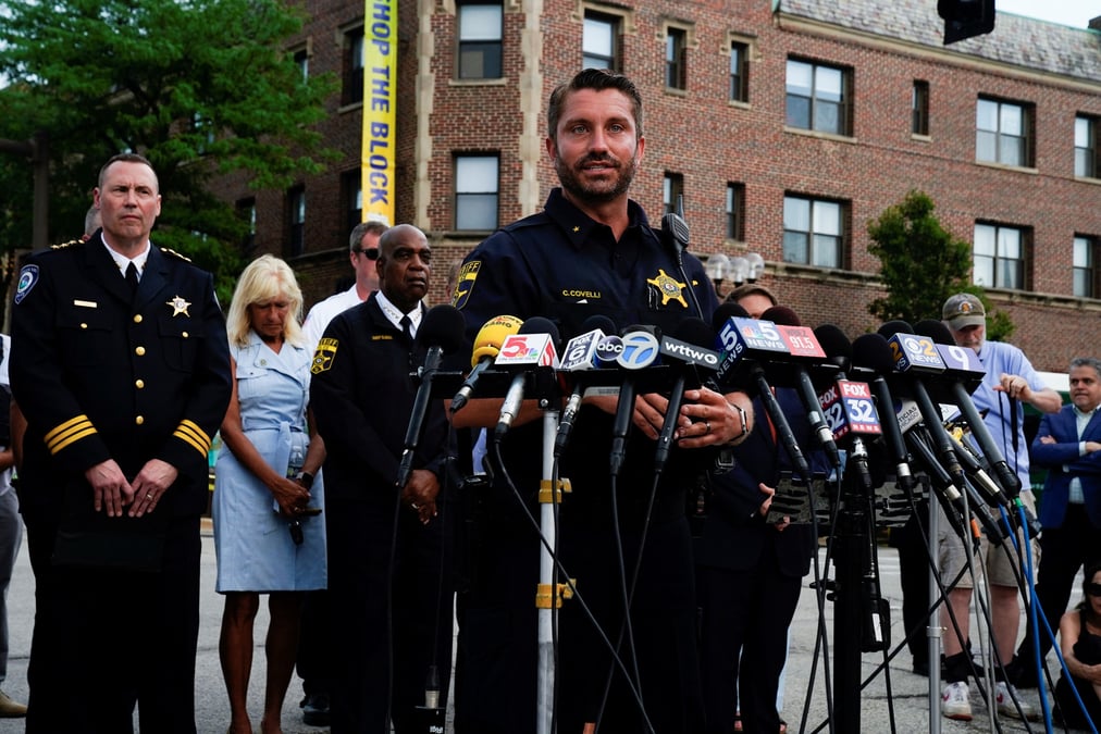 Le suspect de la fusillade pres de chicago inculpe pour sept meurtres
