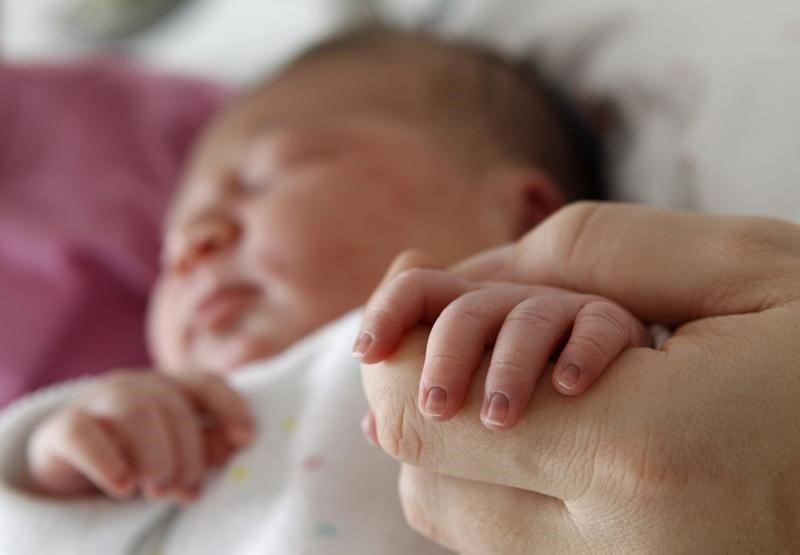 La cour de cassation favorable a l'inscription des enfants nes par gpa a l'etat civil