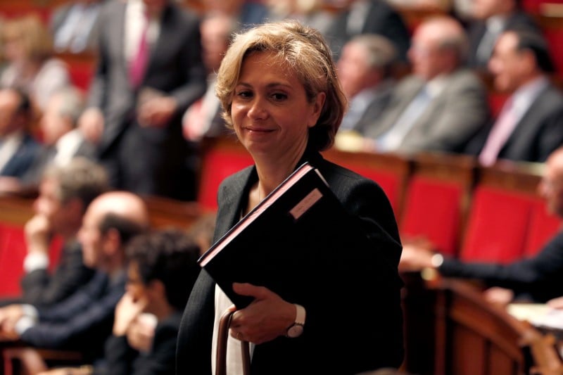 Valerie pecresse annonce des mesures d'economies a la region ile-de-france