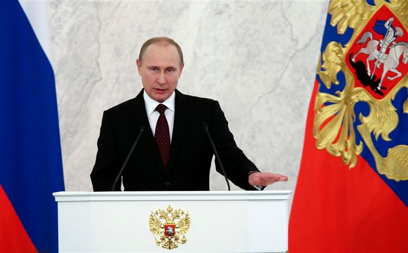 Moscou courtise à nouveau l'Ukraine, l'UE ne renonce pas