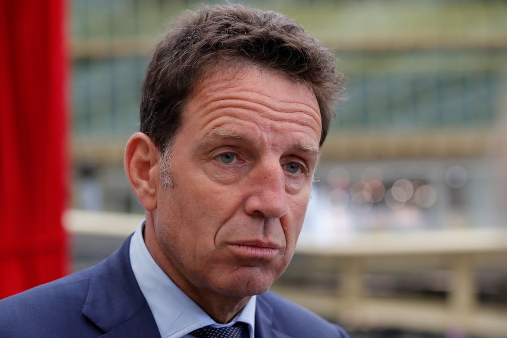 France: patronat et syndicats contre une reforme des retraites avant la presidentielle