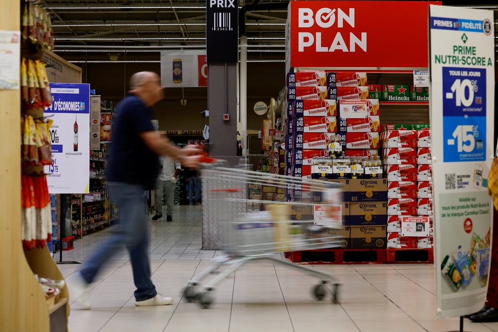 Entre octobre et décembre, la consommation des ménages s'est stabilisée (0,0% contre -0,1% dans la première estimation).