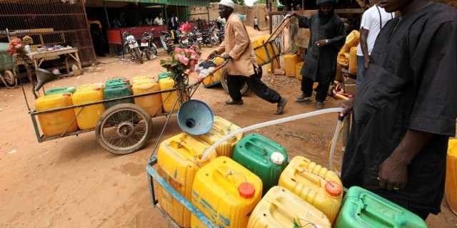 vendeur eau Niamey Niger