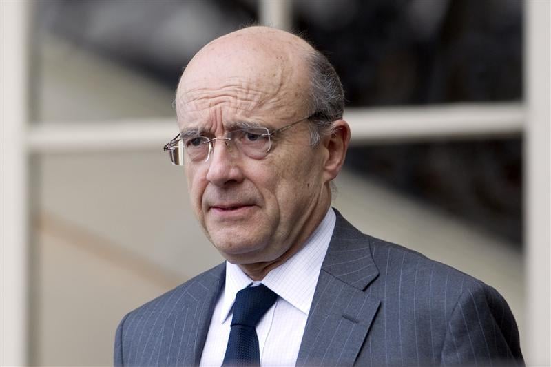 ALAIN JUPPÉ NIE VOULOIR BRIGUER LA PRÉSIDENCE DE L'UMP