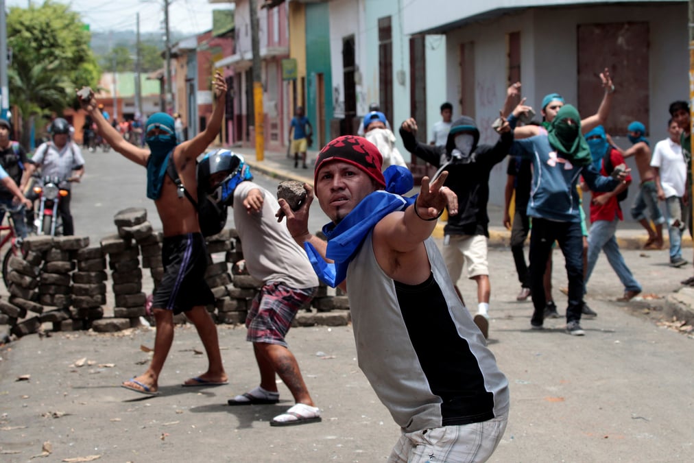 Les eveques du nicaragua en mediateurs apres les manifestations