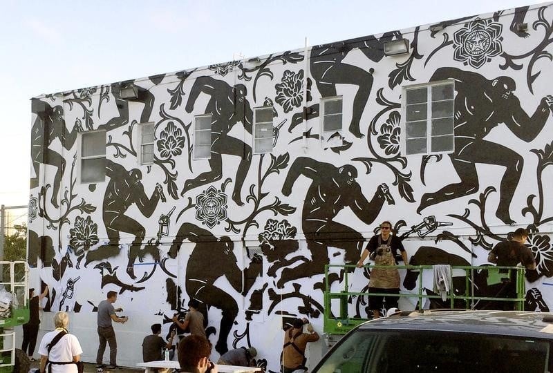 Mandat d'arret a detroit contre le street artist shepard fairey
