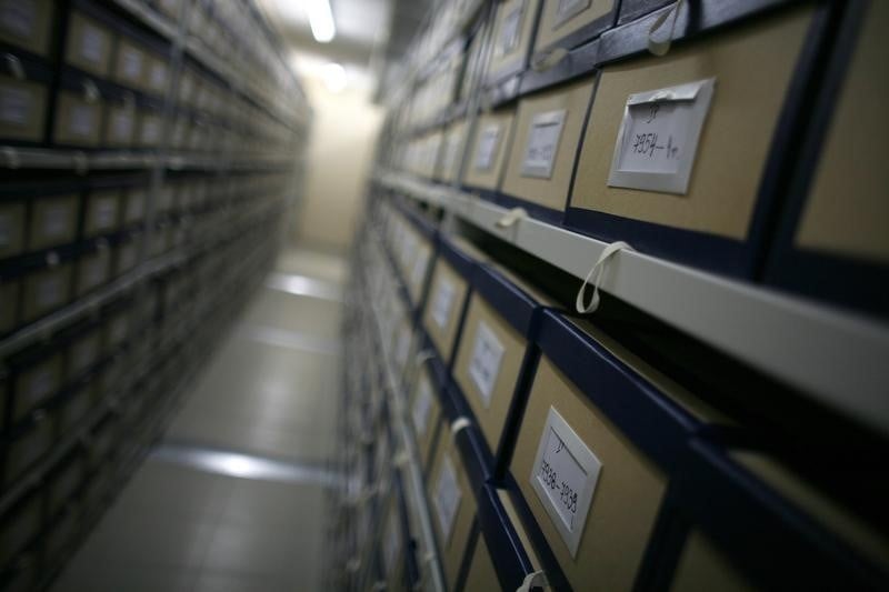 Plus de 288.000 documents classes "secret defense" en france