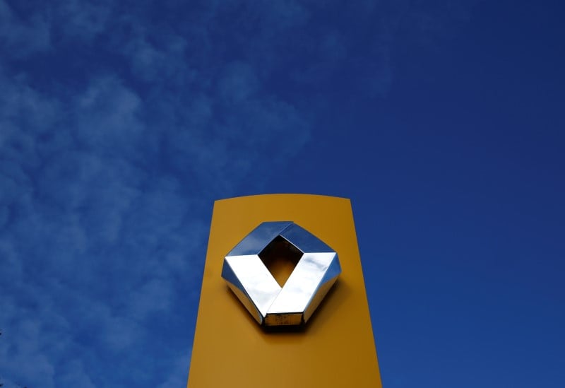 Renault pourrait etre entendu lundi par la commission mise en place par segolene royal
