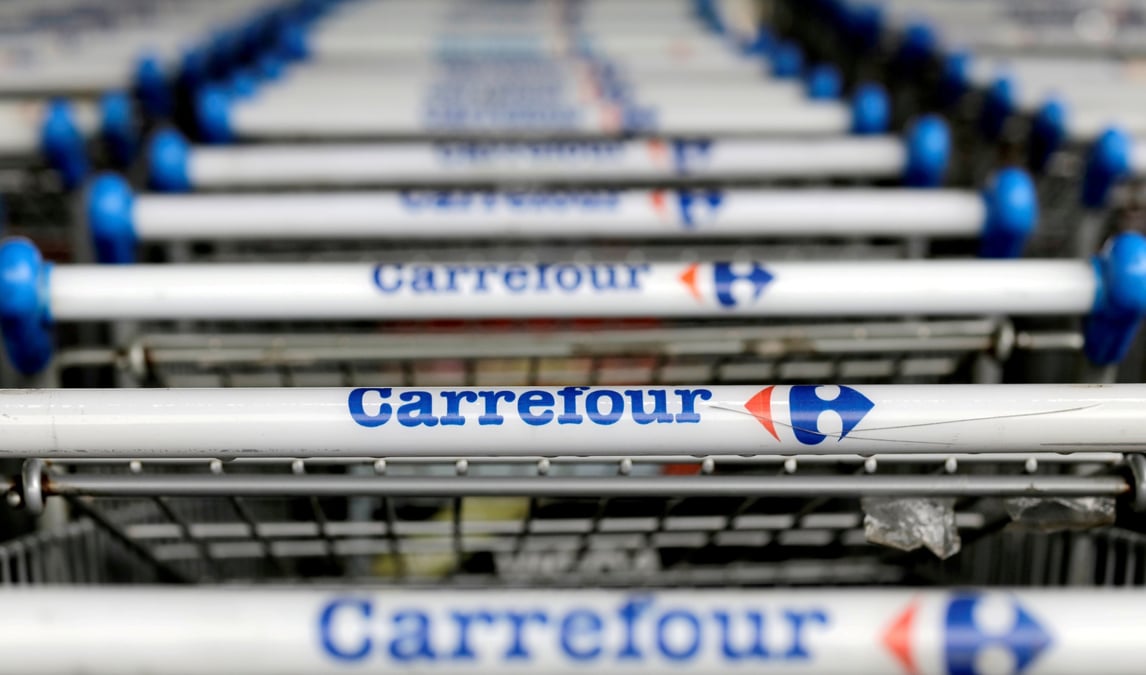 Uber et carrefour etendent leur partenariat dans la livraison de courses