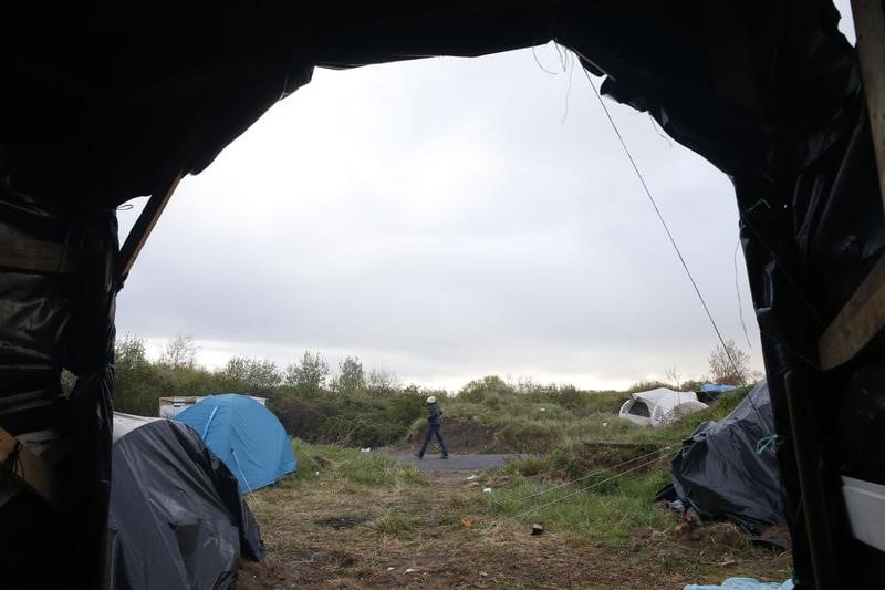 Remous dans la majorite sur la retention des etrangers