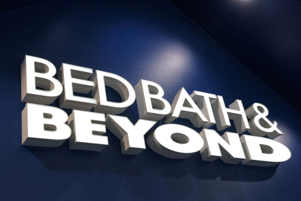 Le directeur financier de bed bath & beyond retrouve mort au pied d'un gratte-ciel a new york
