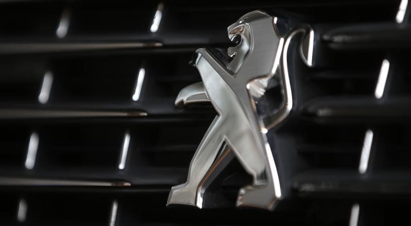 Le titre peugeot parmi les valeurs a suivre a la bourse de paris