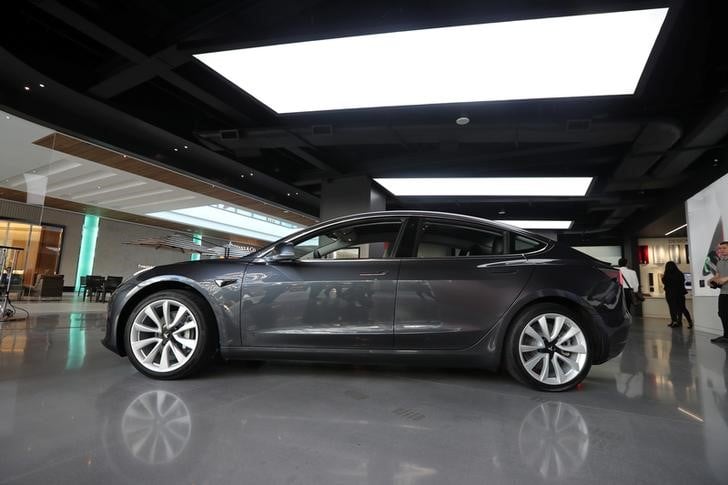 Tesla a porte la production de la model 3 a 2.000 unites/semaine