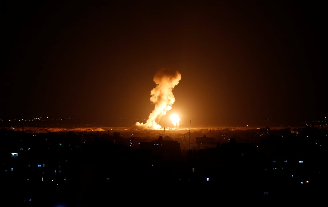 Plus de 80 roquettes tirees sur le sud d'israel, un blesse