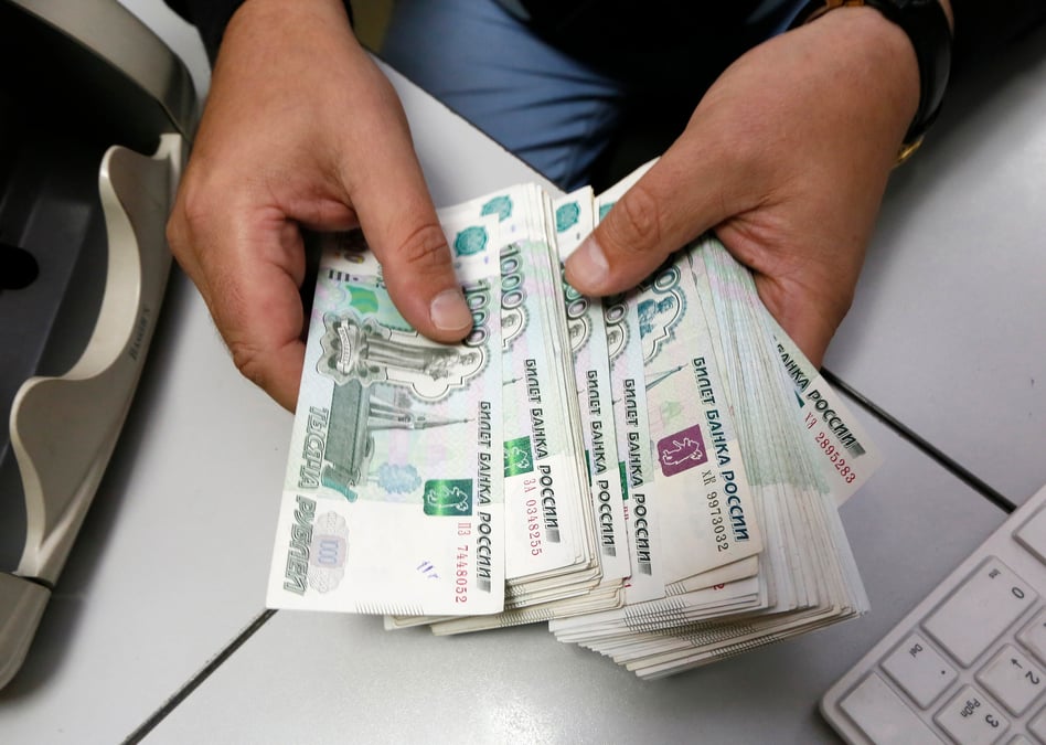 La russie devrait travailler a un elargissement des paiements en roubles, dit le kremlin
