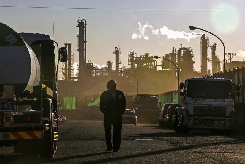 Maintien de la croissance dans l'industrie au japon