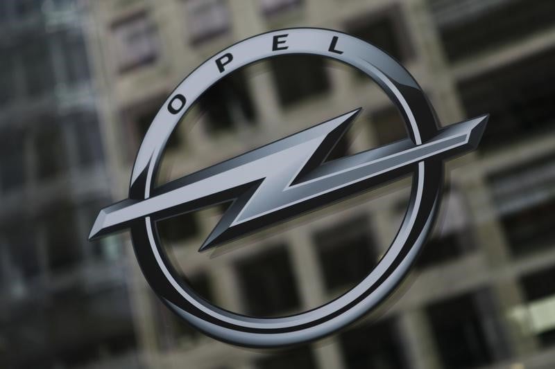 Opel devrait encore afficher des "pertes reelles" en 2017 selon le pdt de psa