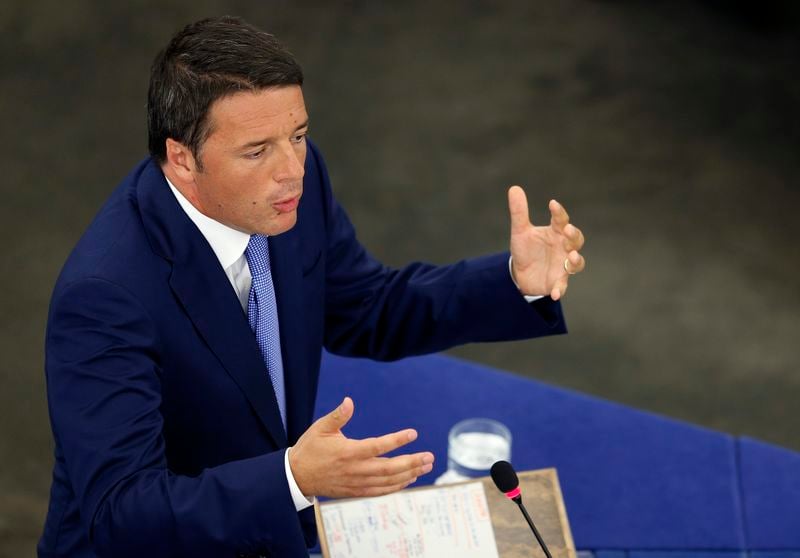 Sans croissance, l'UE n'a aucun avenir, dit Renzi à Strasbourg
