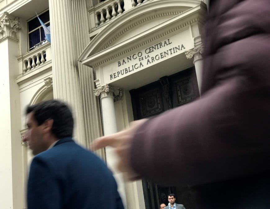 L'argentine impuissante a enrayer la chute du peso