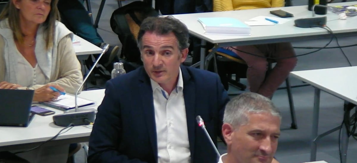 Eric Piolle a immédiatement réagi vendredi soir à la suite de l'élection de son ancien allié socialiste, en annonçant qu'il "ne participerait pas à cette nouvelle majorité.