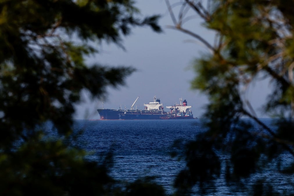 Petrolier: la marine iranienne saisit deux navires grecs