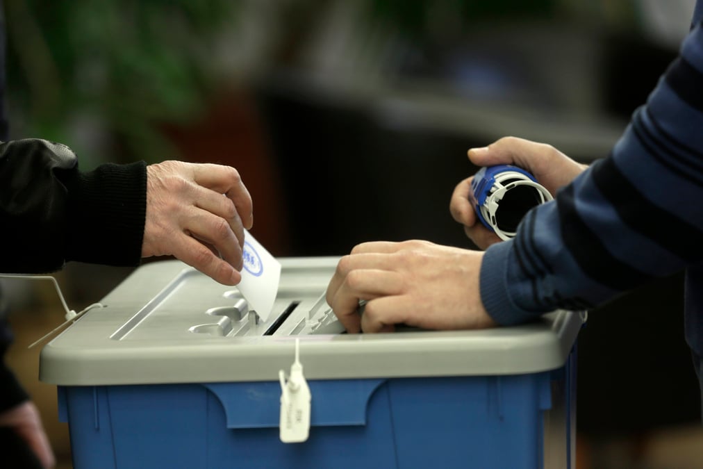 Le parti au pouvoir en estonie remporte les legislatives