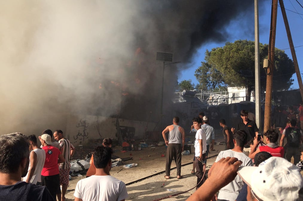Migrants: incendies et emeutes a lesbos, un mort