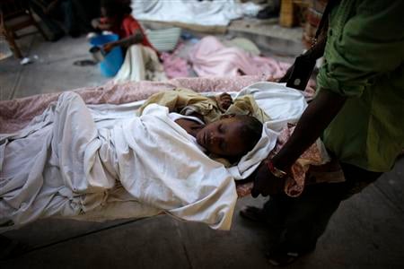 2010-01-15T190647Z_01_APAE60E1H3D00_RTROPTP_3_OFRWR-HAITI-SEISME-SYNTHESE2-20100115.JPG