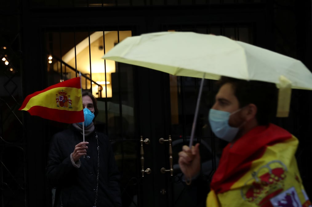 Coronavirus: le nombre quotidien de deces tombe a 102 en espagne