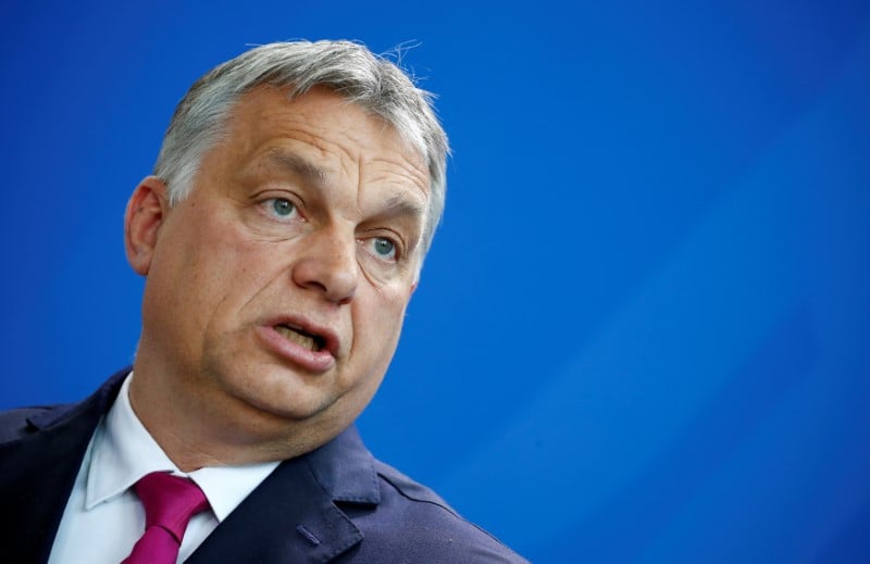 Migrants: orban veut une nouvelle commission europeenne