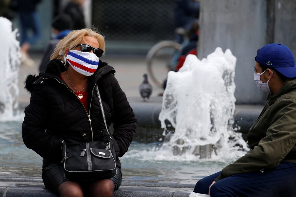 Coronavirus: les mesures sanitaires renforcees aussi dans le nord