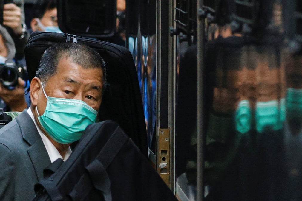 Hong kong: nouvelle inculpation contre jimmy lai toujours en prison