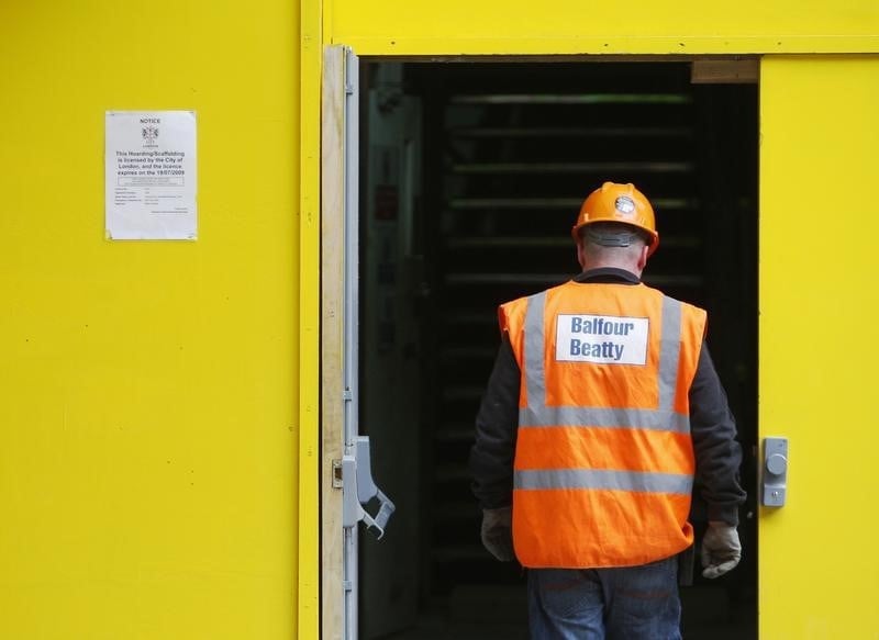 Balfour Beatty rejette une deuxième approche de Carillion