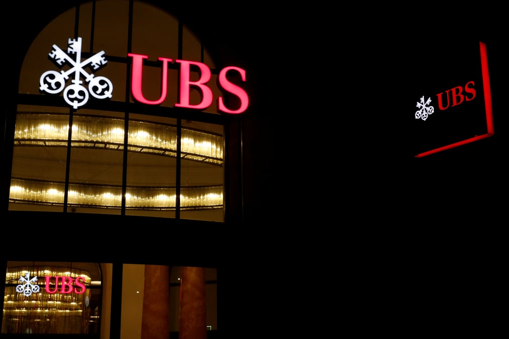 Ubs: resultats en baisse mais meilleurs que prevu au t2