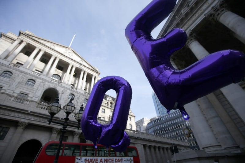 La banque d'angleterre releve sa prevision de pib