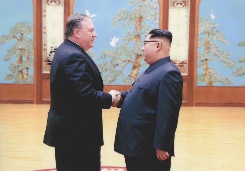 Trump annonce la liberation des trois detenus par pyongyang